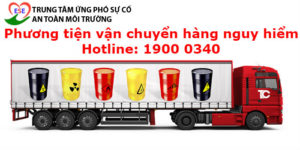 Phương tiện vận chuyển hàng nguy hiểm phải đảm bảo các yêu cầu: 1. Phương tiện vận chuyển phải đủ điều kiện tham gia giao thông. 2. Thiết bị chuyên dùng của