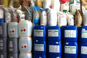 Phạt đến 20 triệu đồng nếu san chiết, đóng gói hóa chất trái phép